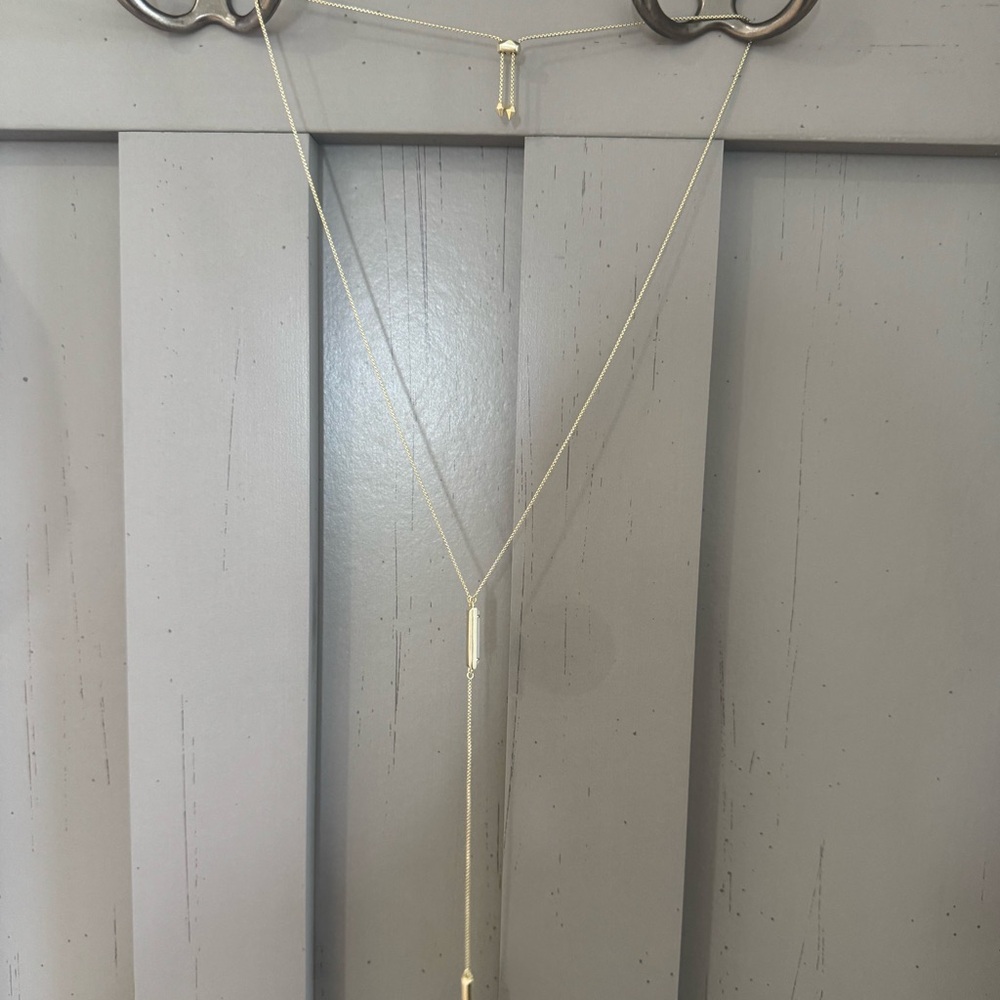 Kendra Scott Gold Lariat Necklace! Perfect condition:)